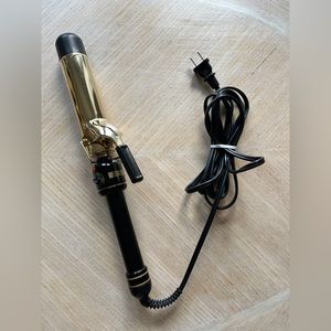 Hot Tools 1” barrel curling iron